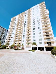 1865 S Ocean Dr APT 3F