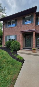 291 Henderson Ct