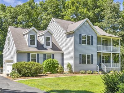 11308 Amsterdam Ct