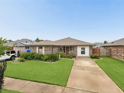 909 Libra Ln