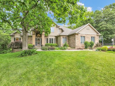 1516 River Bluff Dr