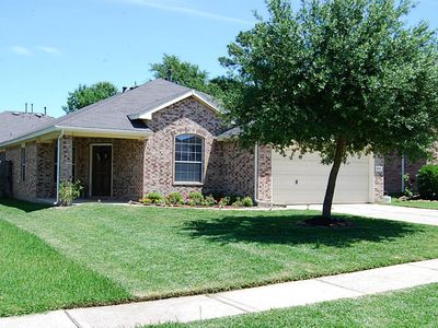 18918 Cluster Oaks Dr