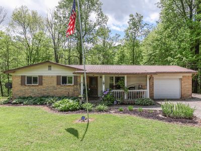 181 W Robertson Rd