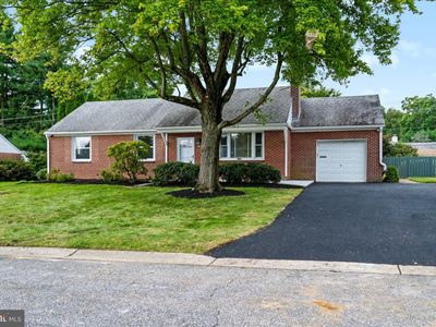 22 W Dale Rd