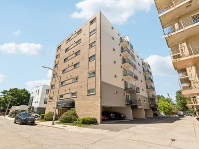7449 Washington St APT 403
