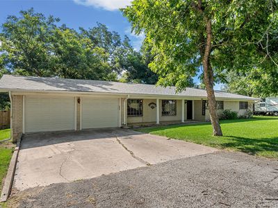 3609 Dogwood Ln