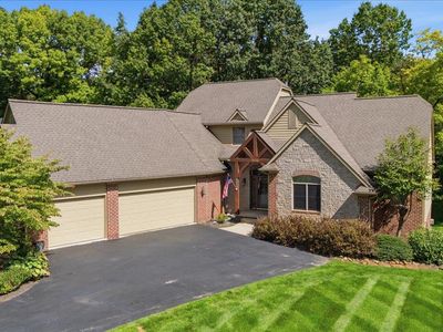 9688 Kingston Pointe Dr