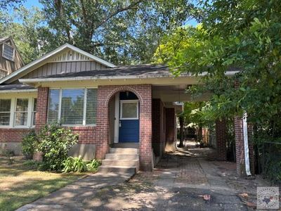 2012 Laurel St
