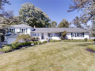 997 W River Rd