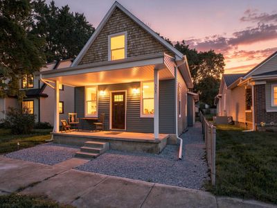 303 S Main St