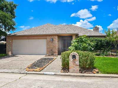 6622 Pauma Dr