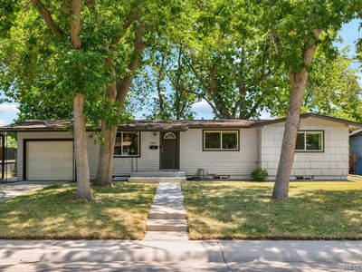 7880 Valley View Drive