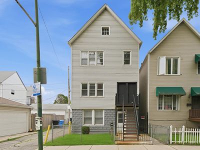 646 W 47th Pl
