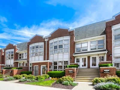 1338 S Federal St Unit B
