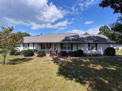 8272 Dayton Mountain Hwy