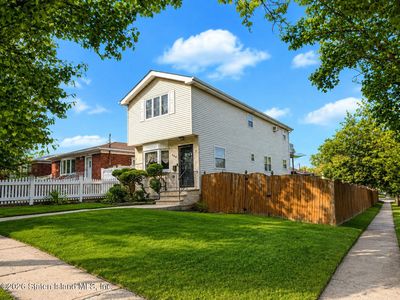 185 Retford Ave
