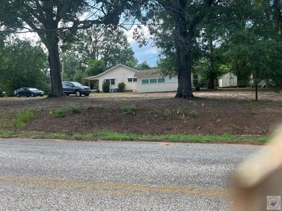 714 Genoa Rd