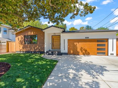 1021 N California Ave