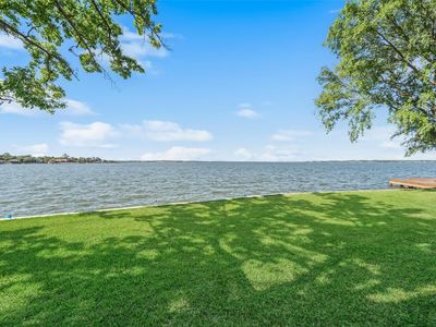 7 Brookhaven Point