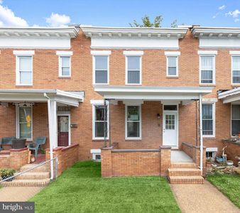 1728 E 32nd St
