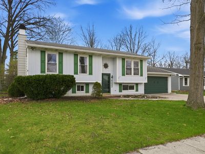 6222 Bridlewood Dr