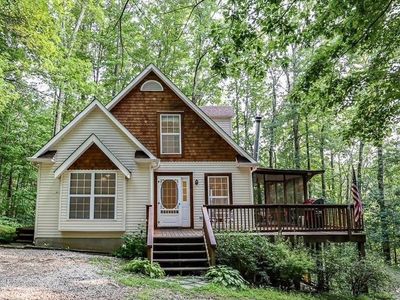 20 Forest Dr