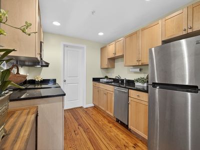 241 Hurley St APT 1