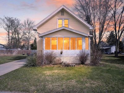 321 Cherry St