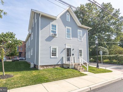 211 Court St