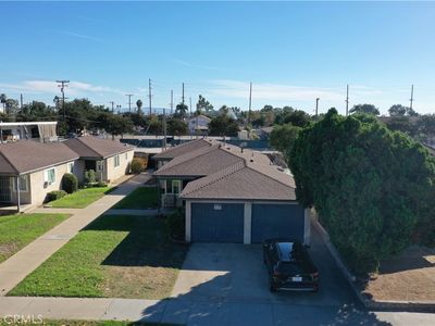 1330 E 4th St