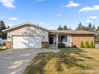 4437 Forest Park Dr SW