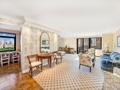 10 W 66th St APT 23G