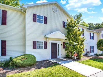 128 Christine Dr