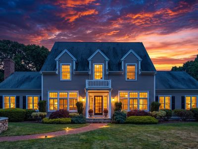 442 Bay Lane