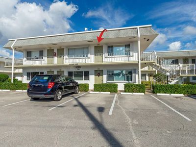 3280 Cynthia Lane #208