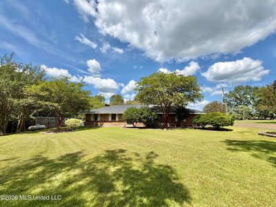 1041 Lower Centreville Rd