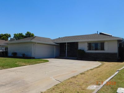 7261 Chandler Dr
