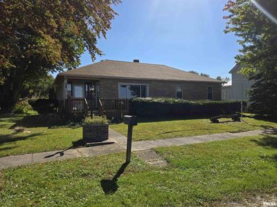Property at 250 W 1st St, Dallas City, IL