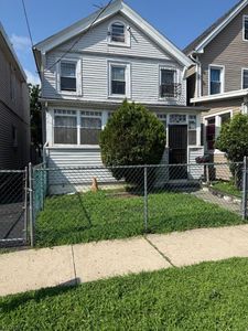 326 Alden St
