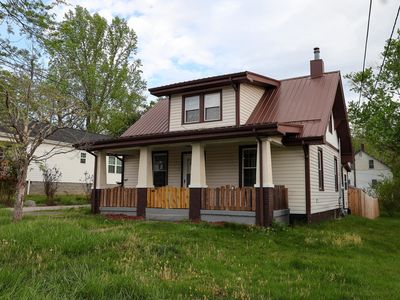 516 Jackson Ave