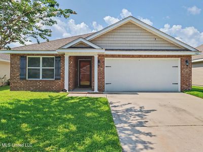 502 E Marigold Dr