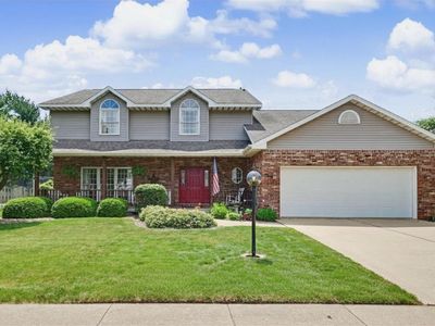 4107 Danbury Dr