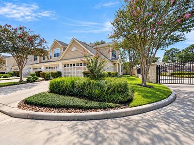 13600 Breton Ridge St Building 17D