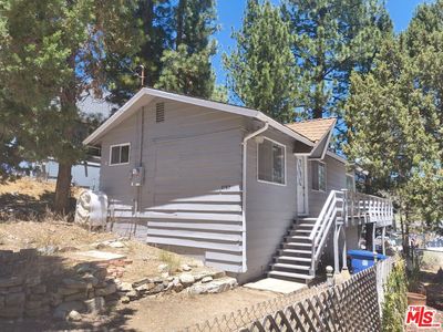 2767 Cedar Ln