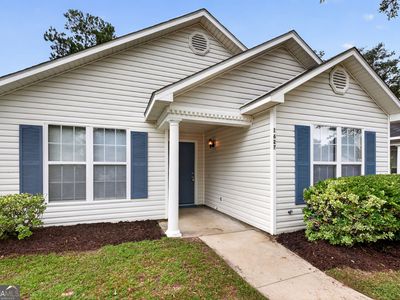 1627 Fresno St