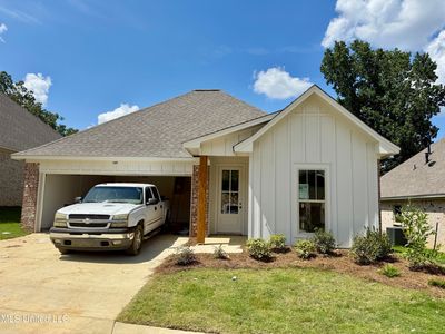 107 Hyde Park Dr