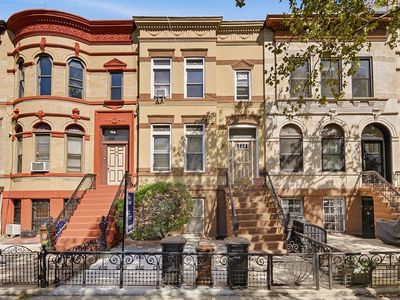 343 Gates Ave