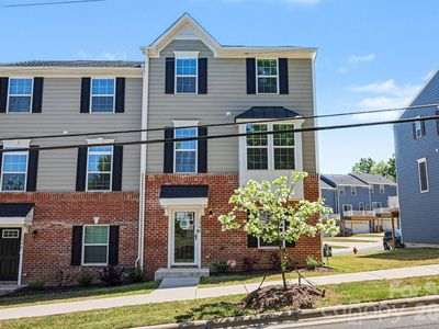 1946 Tupelo Grove Ln