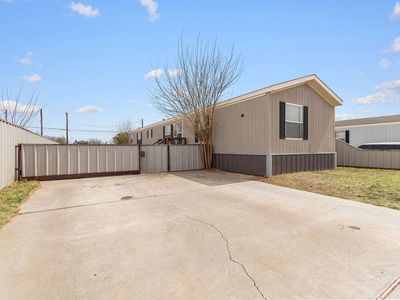 Property at 502 SE 1st St, Andrews, TX