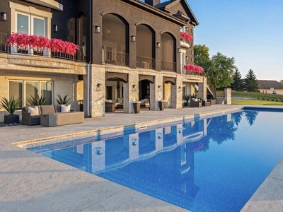 S17W28902 Price COURT